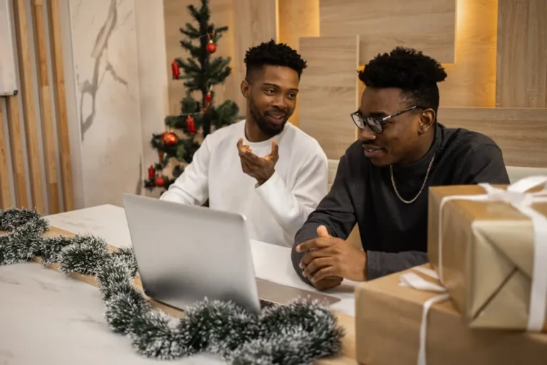 Holiday Gift Guide Checklist