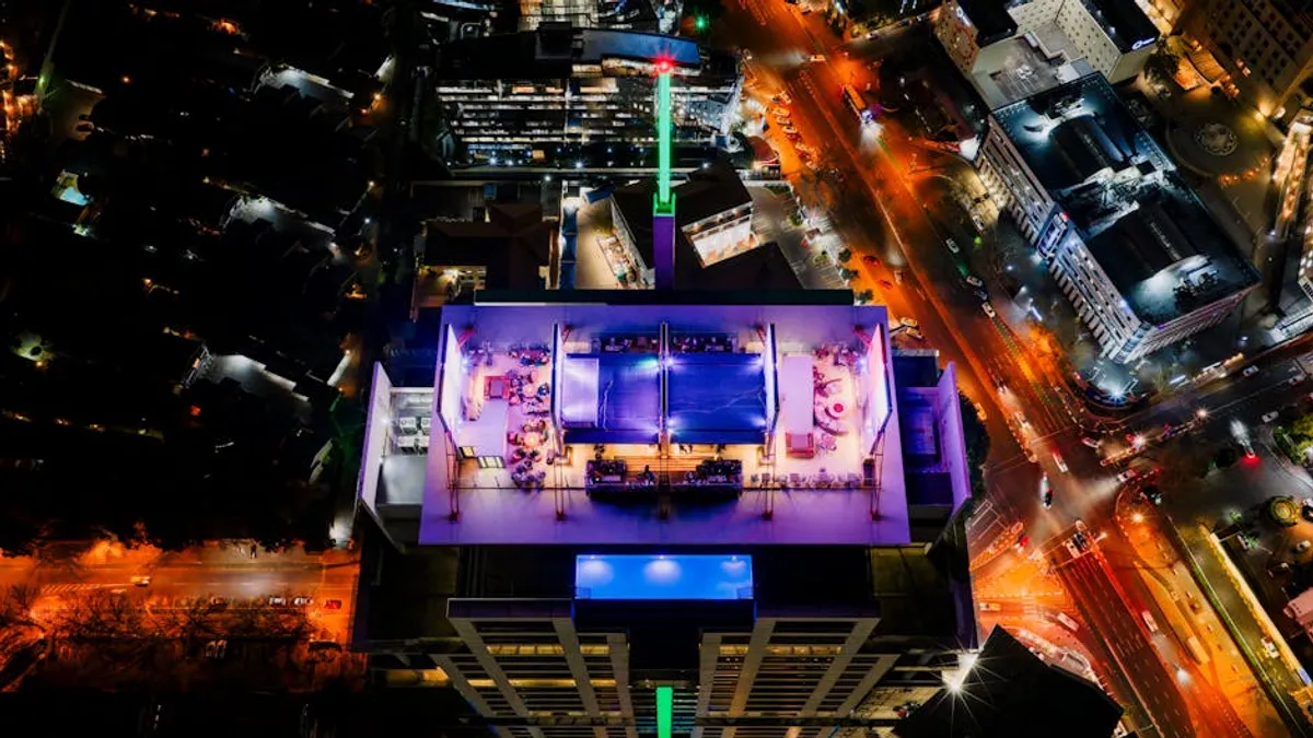 Rooftop Restaurants Chicago: Best Places to Eat With a View